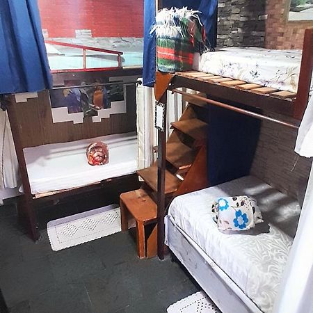 Hostel Em Itaipuacu Proximo A Praia E Terminal Da Rua 01 Maricá エクステリア 写真